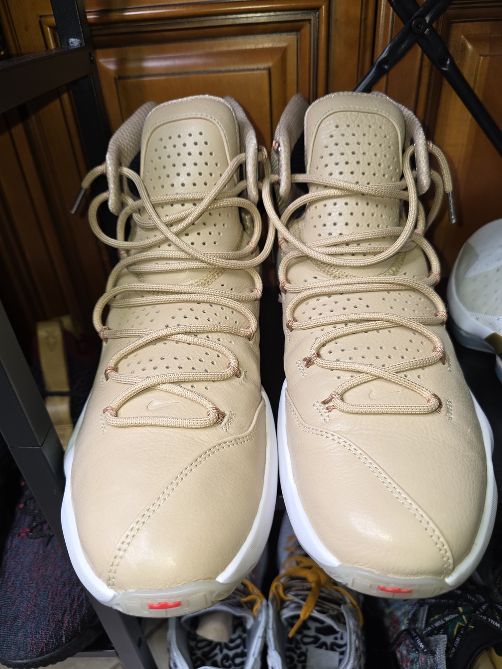 Nike LeBron 13 Elite 'Linen' Sz.11 *Rare*